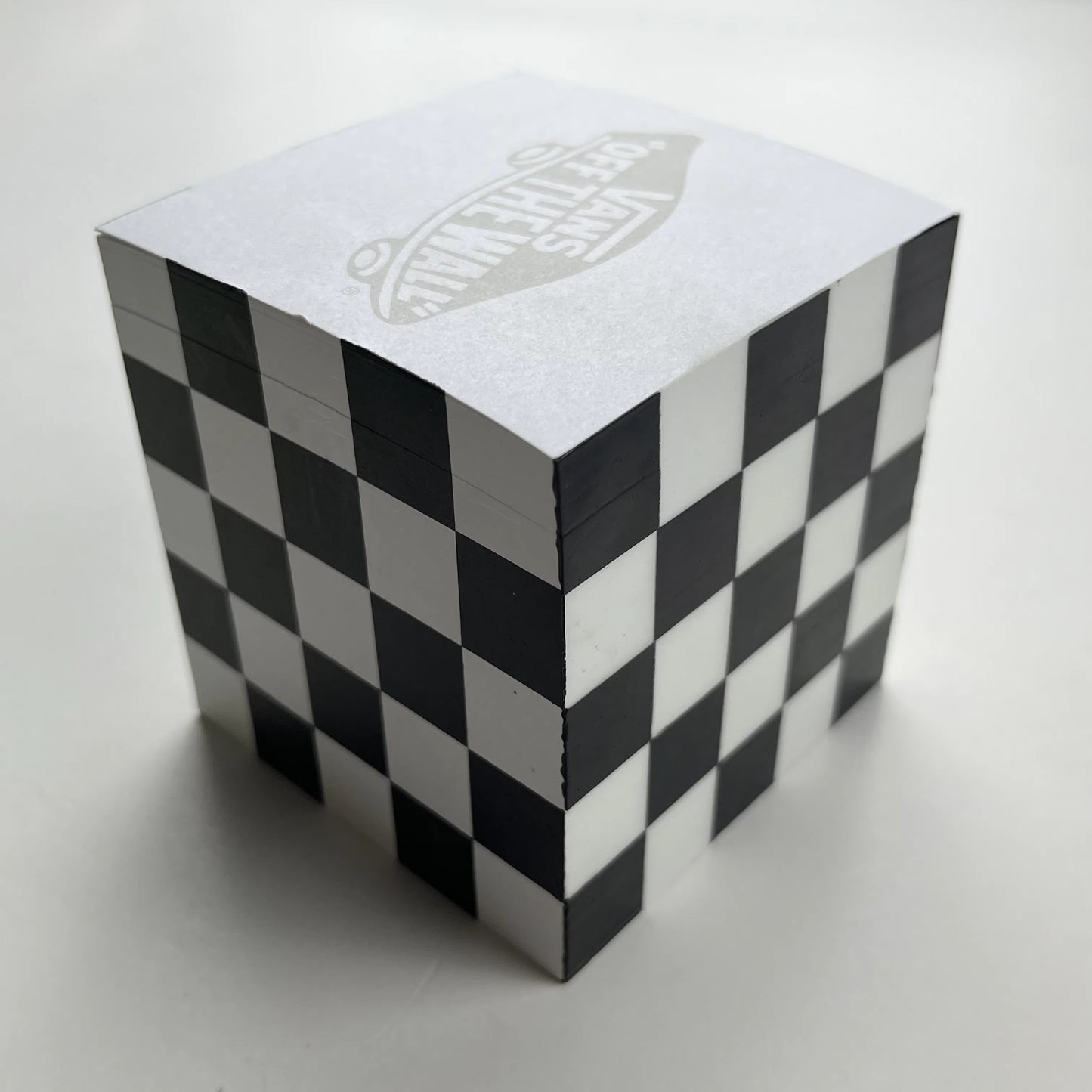Оптовая продажа блокнота Cube Sticky с рисунком шахматной доски | Бумажный блок для заметок с индивидуальным логотипом для подарочных товаров для офиса, школы и студентов