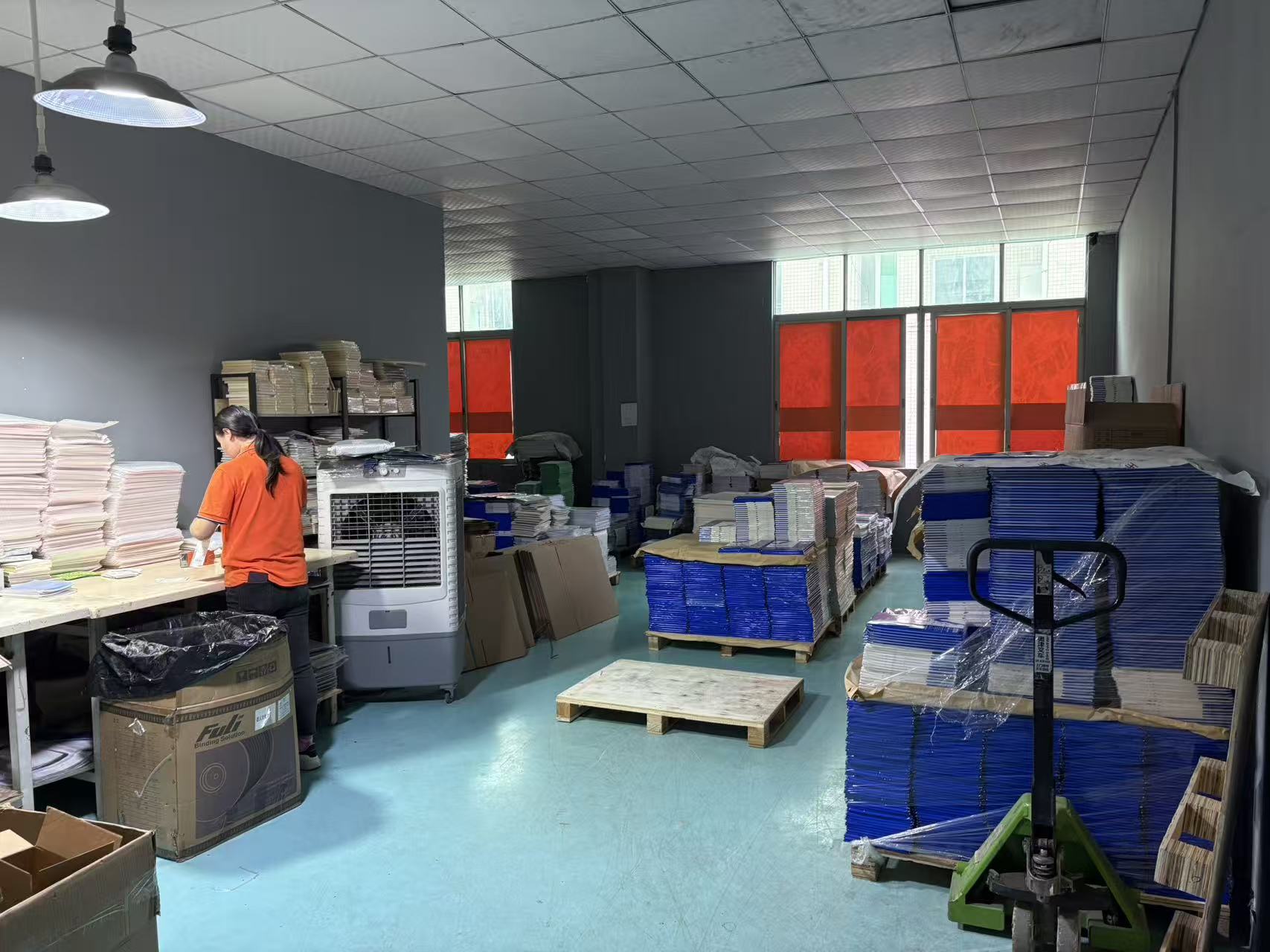 How much does it cost to customize a notebook? 