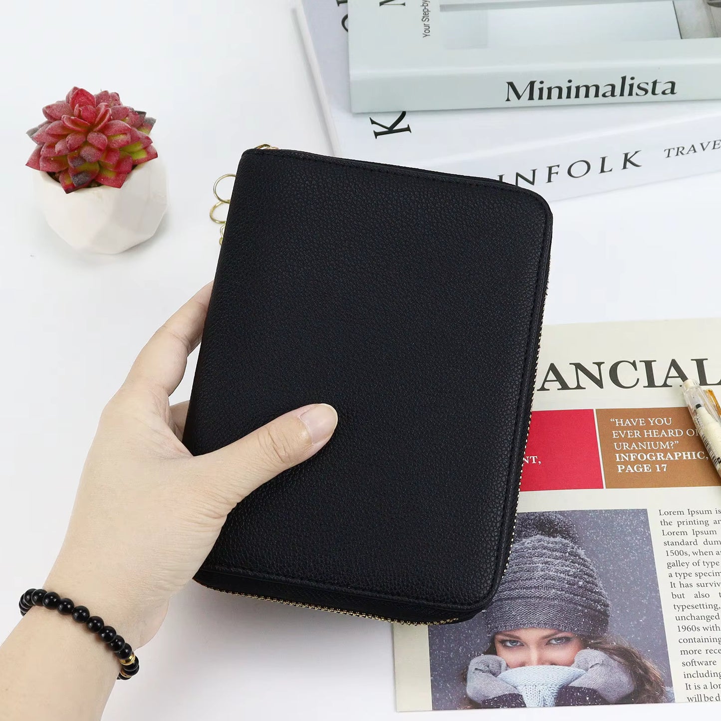 A7 Portable Zippy Leather Budget Binder | Loose-Leaf Cash Envelope Planner Cover | Compact Expense Tracker Wallet Organizer