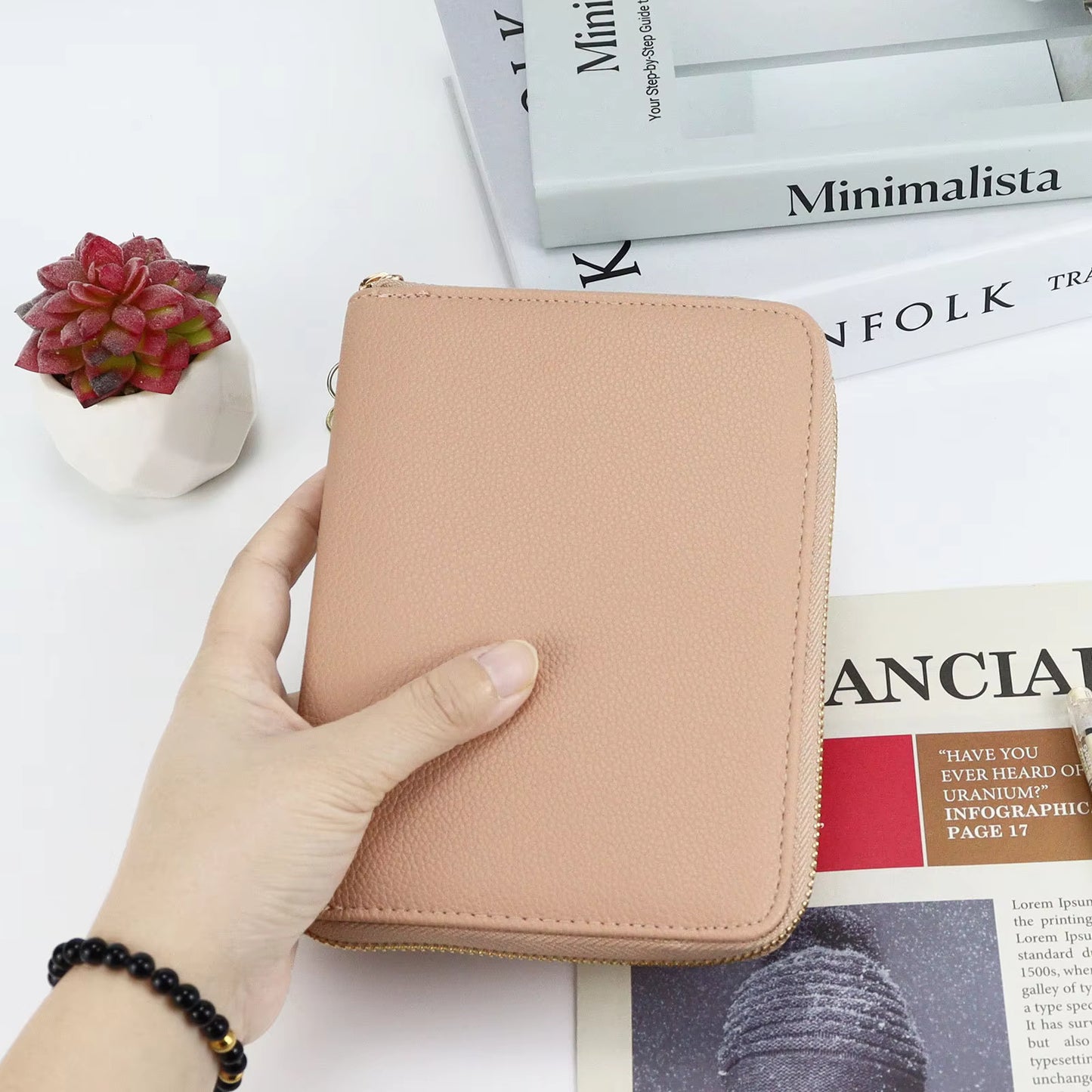 A7 Portable Zippy Leather Budget Binder | Loose-Leaf Cash Envelope Planner Cover | Compact Expense Tracker Wallet Organizer