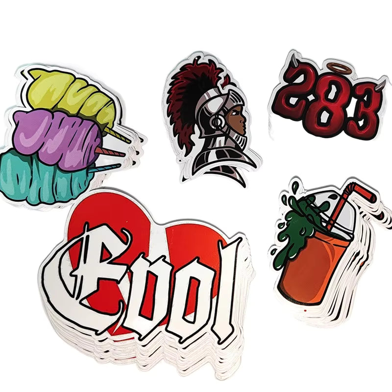 50/100 Pezzi Adesivi Graffiti Squadra di Calcio Sportiva 4–8 cm – Adesivi Decorativi Impermeabili per Notebook, Skateboard, Bagagli, Bicchiere d'Acqua e Auto